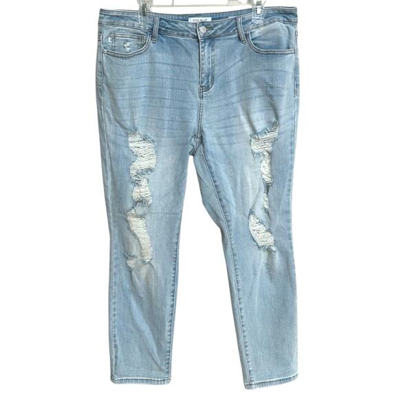 Judy Blue Distressed Blue Jeans Boyfriend Light Wash 15 32 14 Destroyed Ankle - Picture 4 of 15